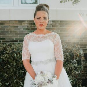 Meet your Posher, Alicia